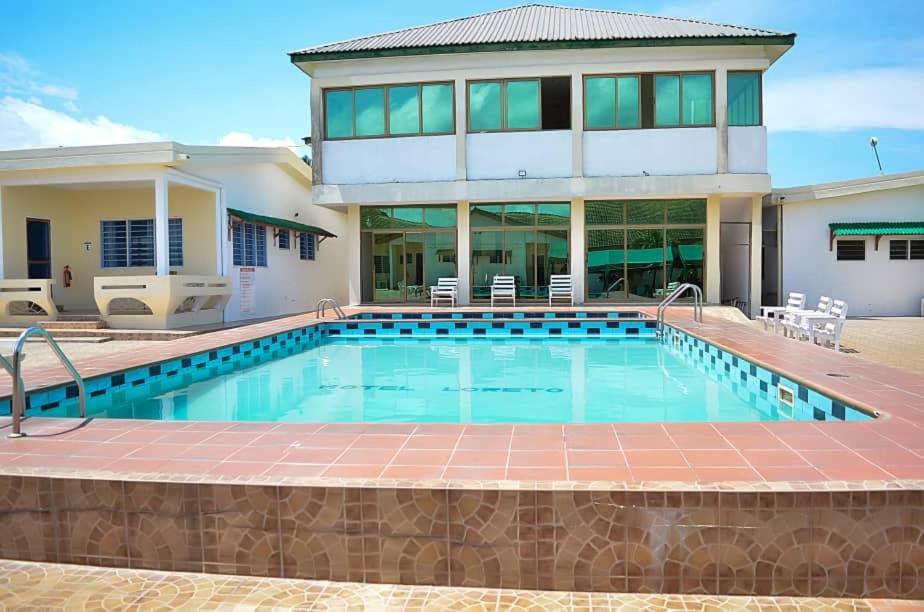 Hotel Loreto Cape Coast Esterno foto