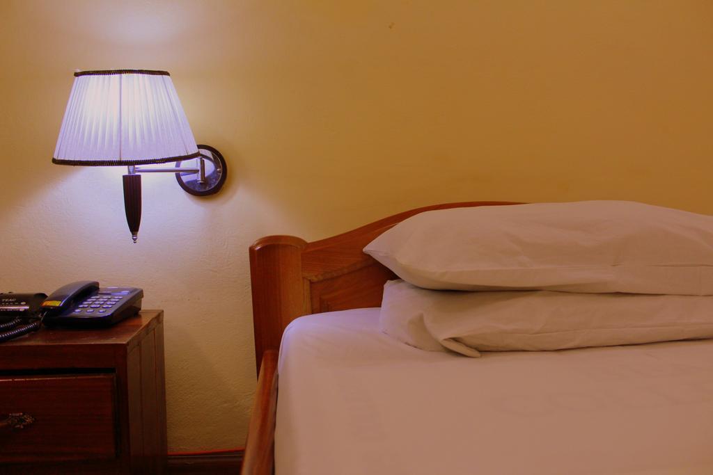 Hotel Loreto Cape Coast Esterno foto