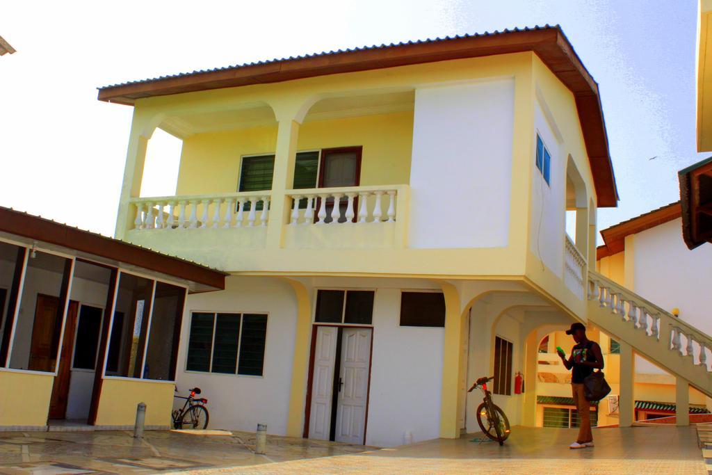Hotel Loreto Cape Coast Esterno foto
