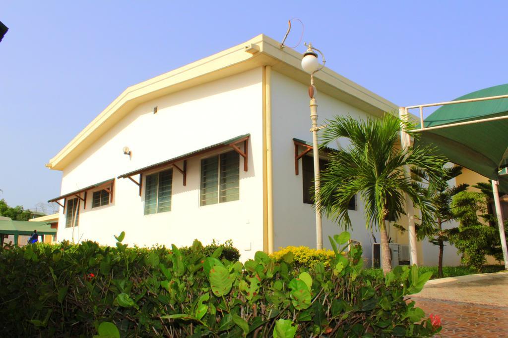 Hotel Loreto Cape Coast Esterno foto