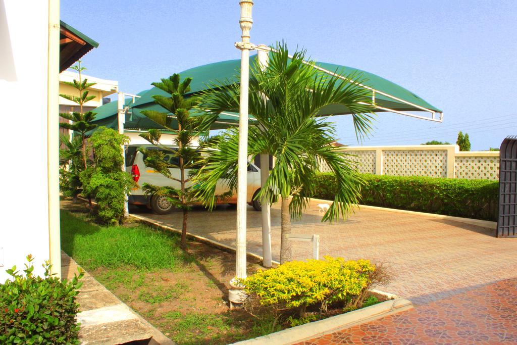 Hotel Loreto Cape Coast Esterno foto