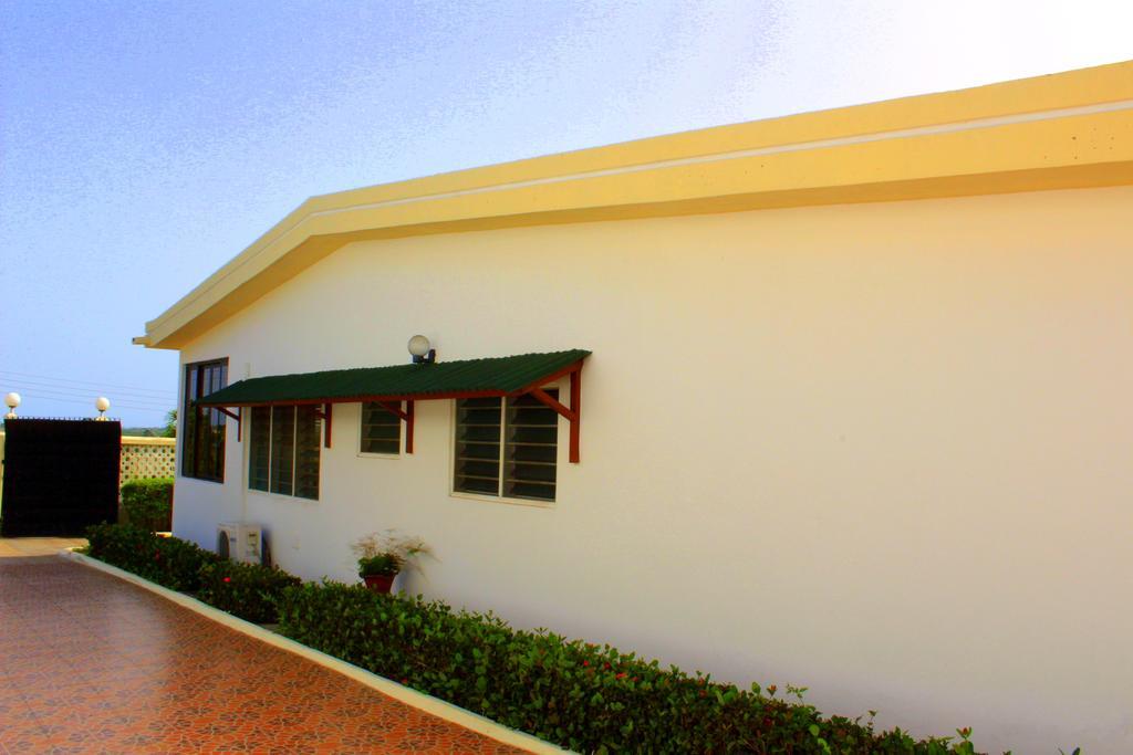 Hotel Loreto Cape Coast Esterno foto