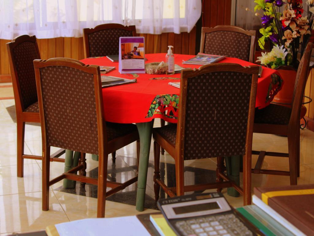 Hotel Loreto Cape Coast Esterno foto