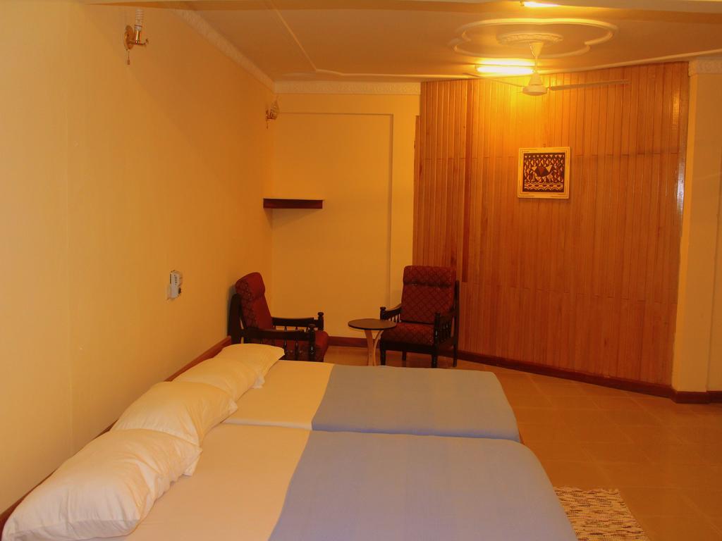 Hotel Loreto Cape Coast Esterno foto
