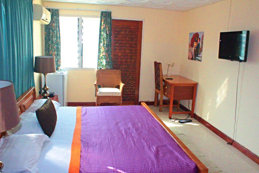 Hotel Loreto Cape Coast Esterno foto