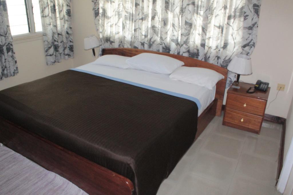 Hotel Loreto Cape Coast Esterno foto