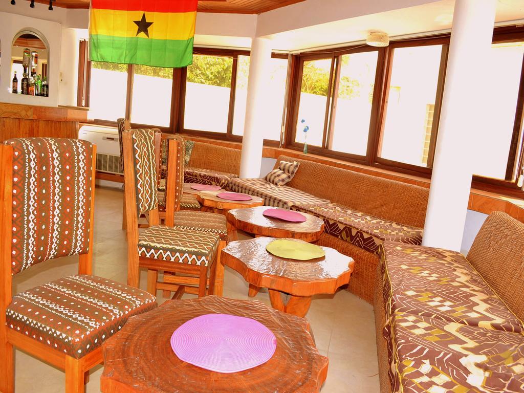 Hotel Loreto Cape Coast Esterno foto